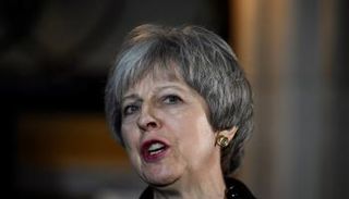 رئيسة الوزراء البريطانية تيريزا ماي - رويترز