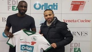 قورمي ليعود لنادي يافردون السويسري