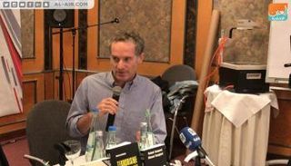 ثيو بادنس الرهينة الأمريكي السابق لدى جبهة النصرة الإرهابية في سوريا