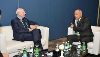 أحمد أبوالغيط في لقاء سابق مع ستافان دي ميستورا - أرشيفية