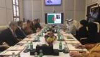 الجزائر تقرر نقل تجربة مسجد جامع زايد الكبير لمسجدها الأعظم