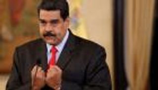 فنزويلا تجري مناورات عسكرية ردا على مؤامرة خارجية