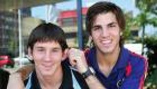 فابريجاس: من الصعب إيقاف صديقي ميسي