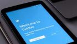 "تويتر" يودع نظام "ماك" بعد ٢٨ يوما