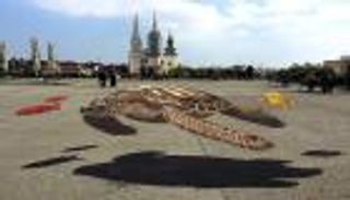 أشهر فناني الجداريات يتبارون في "دبي كانْفَس"