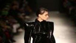 عودة موضة "جلد النمر" في أسبوع موضة لندن 2018