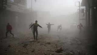 آثار قصف قوات النظام السوري للغوطة الشرقية - أرشيفية