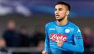 خبير كروي إيطالي يهاجم ساري بسبب تهميش وناس