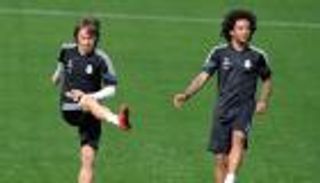 مارسيلو ومودريتش قد يغيبا عن ريال مدريد أمام باريس سان جيرمان