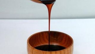 فوائد العسل الأسود