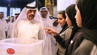 الشيخ سعود بن راشد المعلا يتفقد فعاليات شهر الابتكار