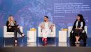 "جنة الداخل".. رائعة الفنان العالمي عمران قريشي في"جوجنهايم أبوظبي"