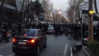 جانب من الاحتجاجات في إيران - أرشيفية