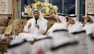 الشيخ محمد بن زايد آل نهيان يلتقي سفراء الإمارات