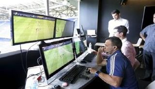 حكم الفيديو المساعد