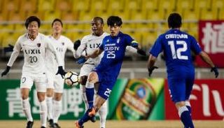 كاشيما أنتلرز الياباني وسون بلو وينجر الكوري الجنوبي