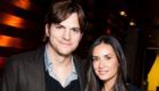 آشتون كوتشر: الصيام والوحدة خففا صدمة انفصالي عن ديمي مور  