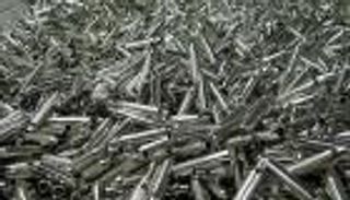 أسعار النيكل والزنك تهبط لأدنى مستوياتها في أسبوع