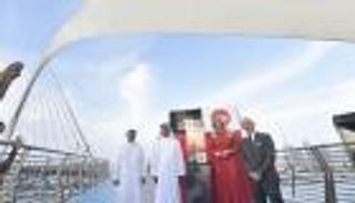 المونديالي بوجسيم يشارك في الترويج لكأس العالم بدبي