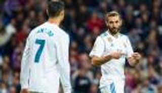 زيدان يشيد بدعم رونالدو لبنزيمة