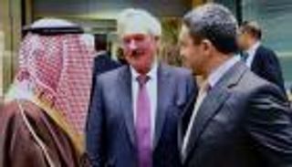 عبدالله بن زايد يشارك في اجتماع للجنة السداسية العربية المعنية بالقدس