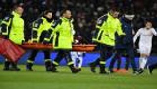 نيمار ينشر صورة لقدمه عقب الإصابة 