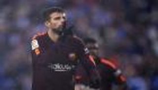 برشلونة يستعيد بيكيه أمام تشيلسي 