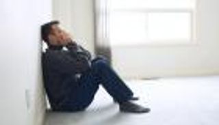 أسباب الاكتئاب وعلاماته وطرق علاجه