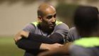 أحد يوضح حقيقة مفاوضات النصر مع حارسه