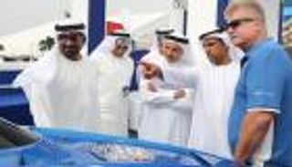 أحمد بن سعيد يزيح الستار عن زورق الفيكتوري تيم الجديد