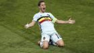 هازارد يتمنى مزاملة اثنين من مواطنيه في تشيلسي