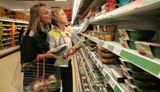  أول ممر سوبر ماركت خال من البلاستيك