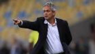 مدرب تشيلي يكشف سبب فشل التأهل للمونديال