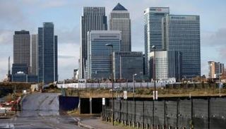 أبراج في شرق لندن - رويترز