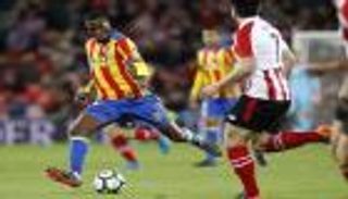 فالنسيا يتعثر في الدوري الإسباني بالتعادل مع أتلتيك بلباو