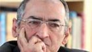 إيران .. طرد أستاذ جامعي معارض للتدخل في سوريا واليمن 