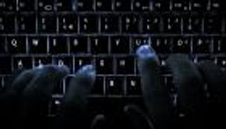 قراصنة إيرانيون يتجسسون على شركات ومؤسسات شرق أوسطية