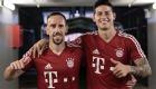 هاينكس يكشف موقف ريبيري وجيمس من مواجهة فرايبورج