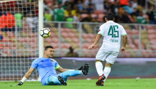 الأهلي يفوز على التعاون