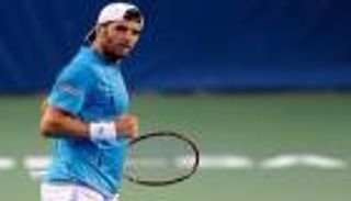 الجزيري يتأهل لمواجهة باوتسيتا في نصف نهائي دبي