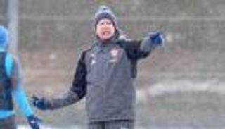 لاعب أرسنال السابق يهاجم أرسين فينجر