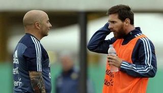 سامباولي وميسي