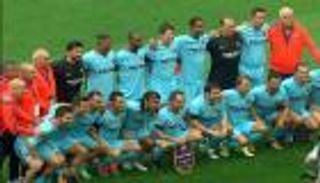 أساطير برشلونة يواجهون قدامى نيجيريا وديا