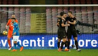 نابولي وروما في الدوري الإيطالي