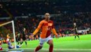 فيغولي يحقق رقما مميزا مع جالاطا سراي