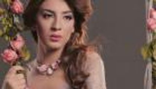 الجزائرية سهيلة بن لشهب تطرح أغنية "ليك مانوليش" 