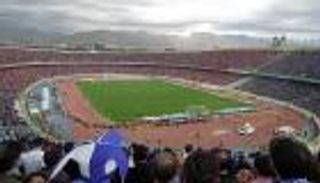 السلطات الإيرانية تواصل التعنت ضد مشجعات كرة القدم