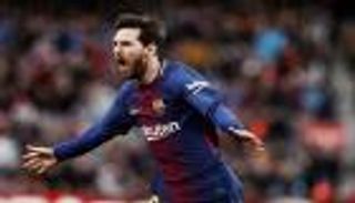 ميسي يحتفل بهدفه الـ 600 في شباك أتلتيكو