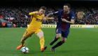 بوسكيتس ينتقد رابطة الليجا رغم الفوز على أتلتيكو 