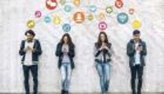 هل تستطيعون التخلي عن مواقع التواصل؟.. الأمريكيون أجابوا